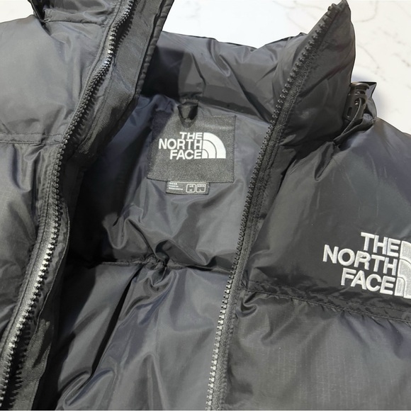 The North Face Charcoal Insulated Jacket - Picture 3 of 3